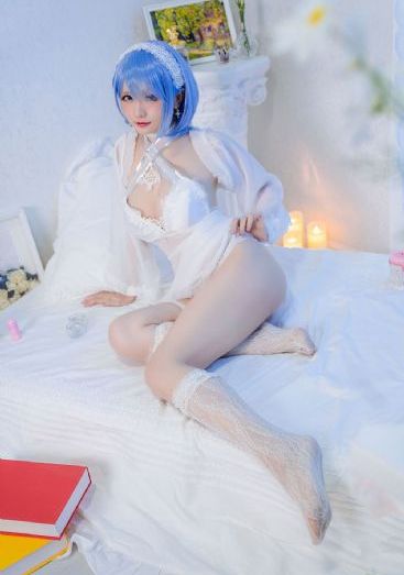 我是娇小魅魔的忠实仆人在线观看