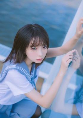 靳东