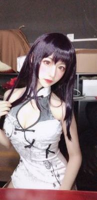 隔壁邻居2